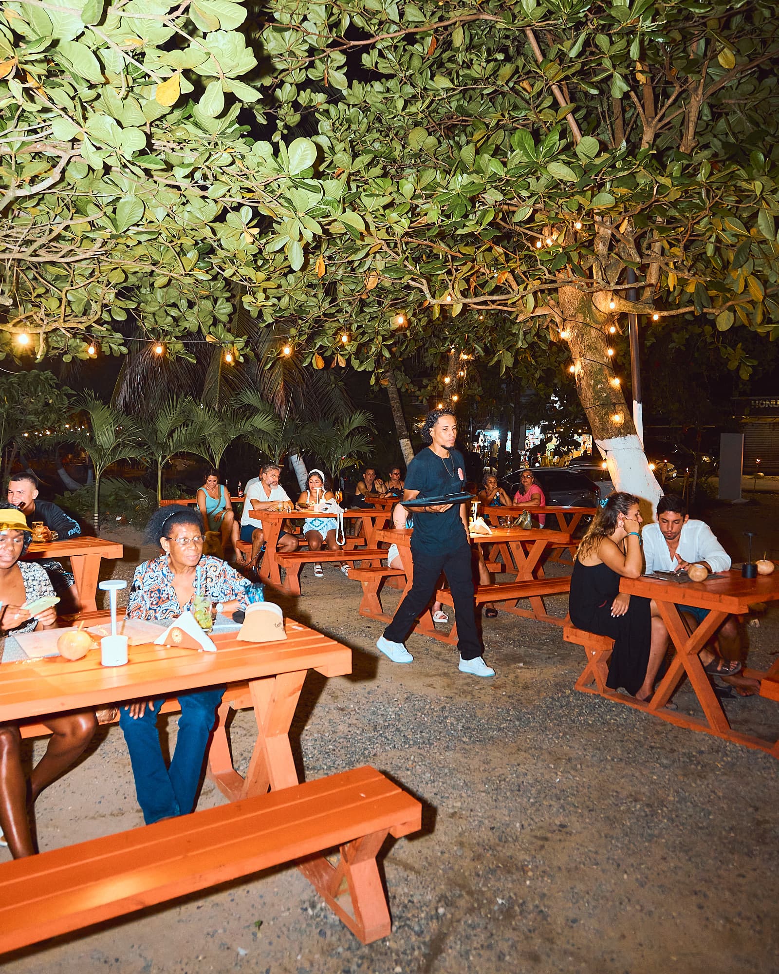 Una mesa para cada generación